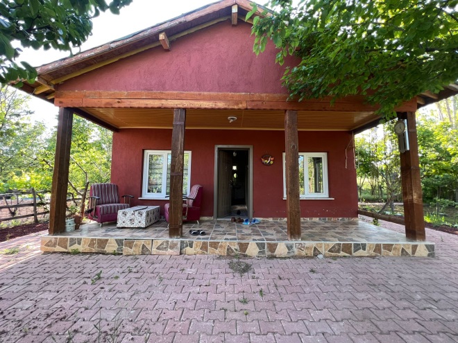 ELİF'DEN MERAM ÇAYIRBAĞI MAHALLESİ 1+1 HAZIR DÜZEN SATILIK BAHÇE