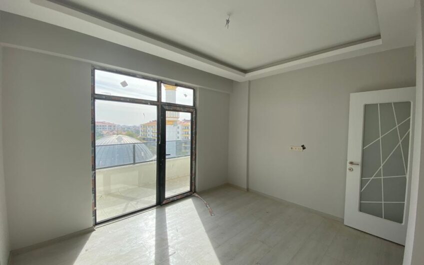 ELİF’DEN BÜYÜK KUMKÖPRÜ CADDESİ ÜZERİNDE SATILIK 3+1 DAİRE