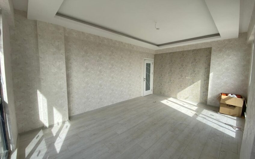 ELİF’DEN BÜYÜK KUMKÖPRÜ CADDESİ ÜZERİNDE SATILIK 3+1 DAİRE