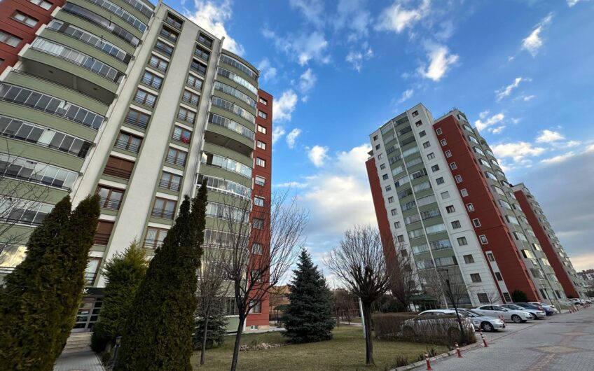 ELİF’DEN YONCA PARK SİTELERİNDE 6+1 SATILIK TERASLI DUBLEX DAİRE