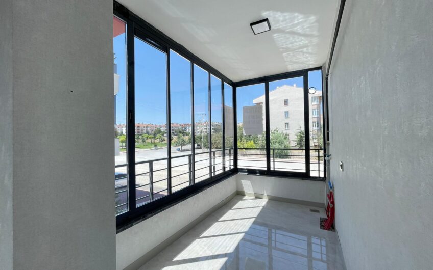 ELİF’DEN AHMET YESEVİ CADDESİ 3+1 ARAKAT DAİRE